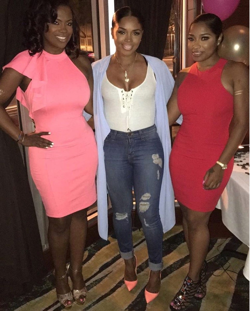 Happy National Girlfriends Day! These Girl Squads Are Totally Friend and Style Goals
